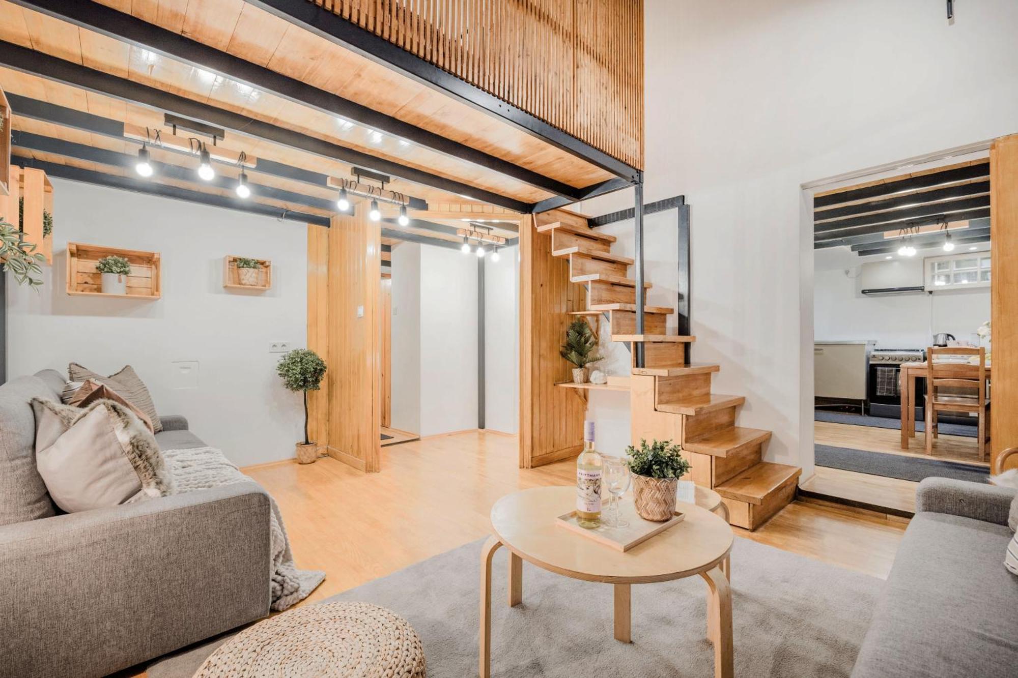 Wellness Wonderland: Garden, Sauna, Jacuzzi In Cbd Boedapest Buitenkant foto